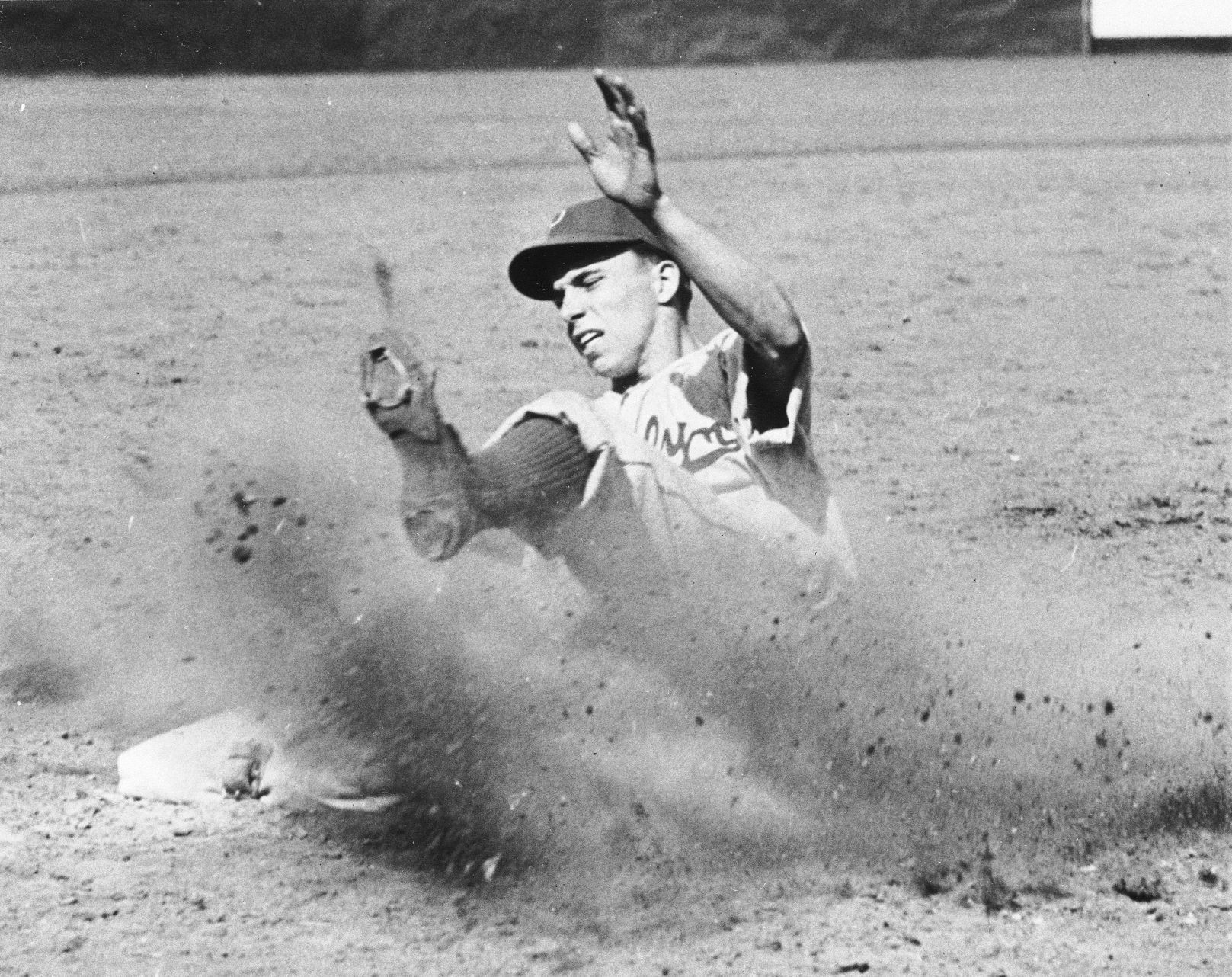 PeeWee Reese slides into third